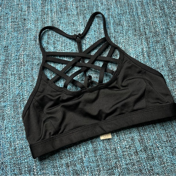Calia by Carrie Underwood Strappy Neck Sports Bra in Black - Picture 2 of 6